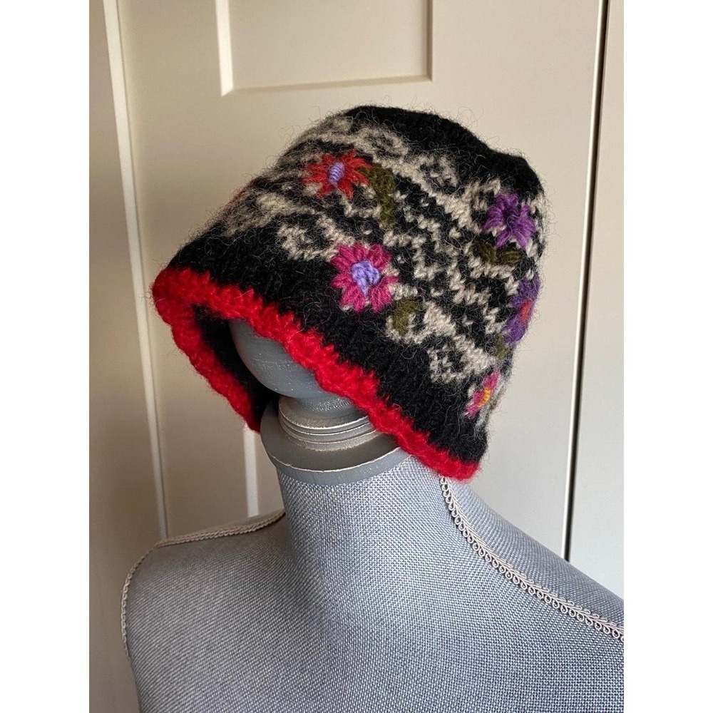 Lost Horizons Hat Nepal Wool Fleece Winter OS Beanie Adult